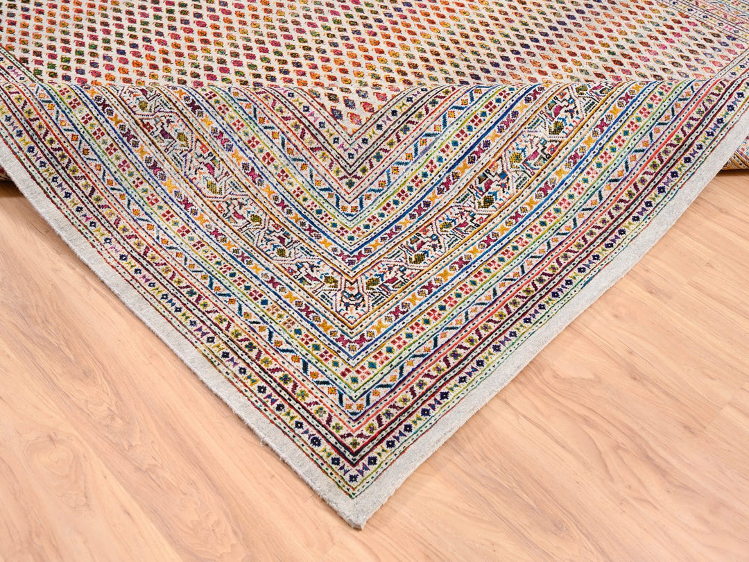 Hand-Knotted Oriental Rug with Colorful Wool and Sari Silk