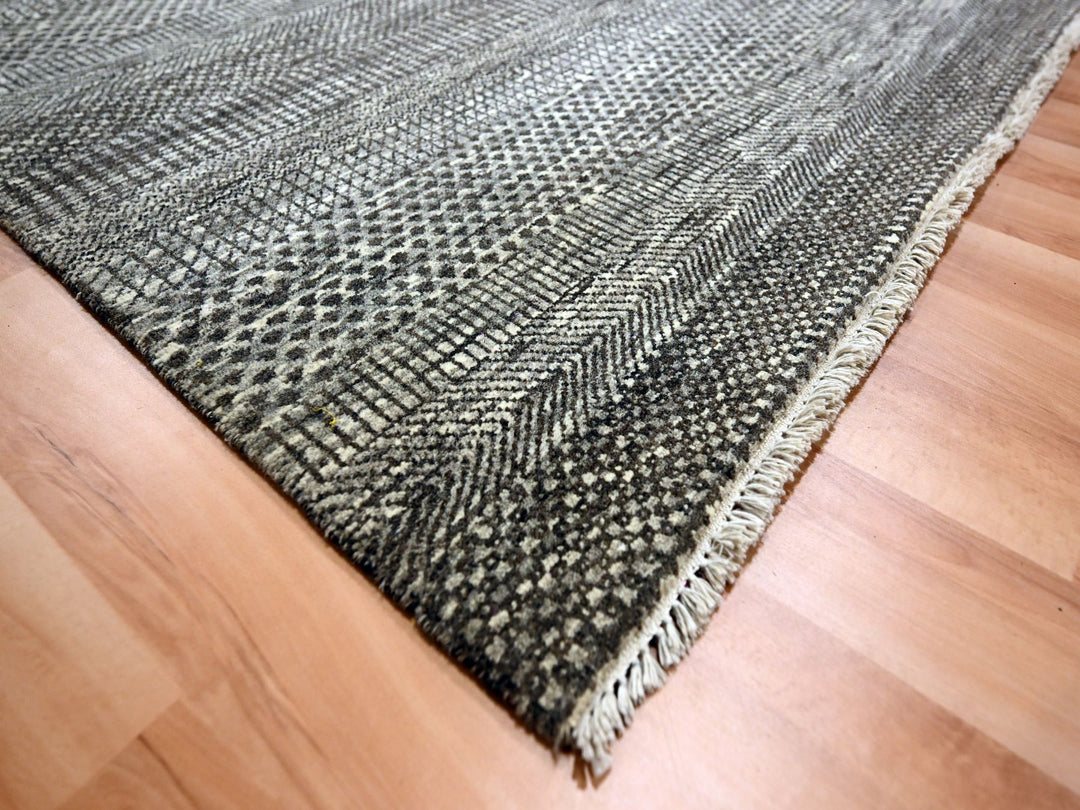 Hand-Knotted Mocha Brown Oriental rug