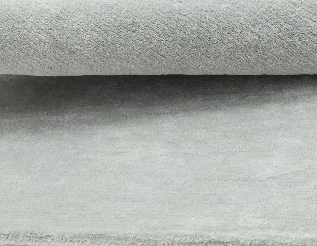 Light Grey Modern wool area rug texture detail
