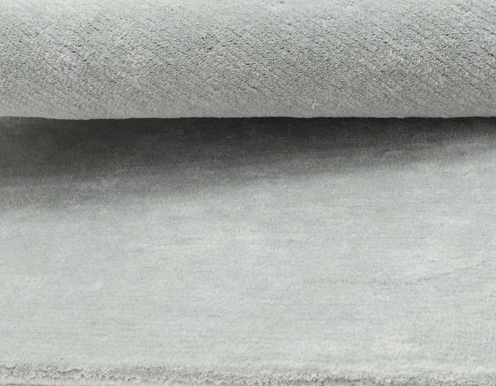 Light Grey Modern wool area rug texture detail
