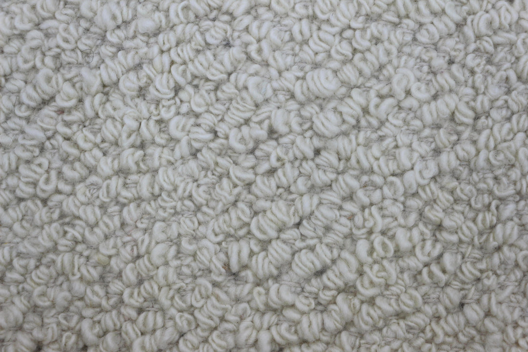 Hand Woven Neutral Jute Area Rug in White